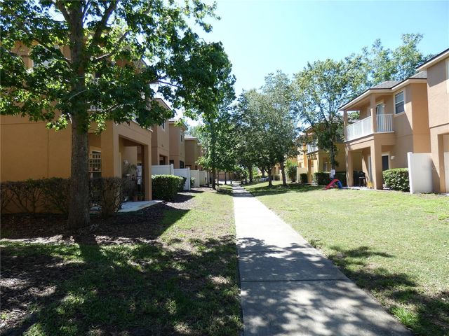 2111 RETREAT VIEW CIRCLE, Sanford, FL 32771