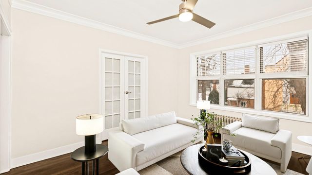 6940 W MEDILL Avenue 2E, Chicago, IL 60607