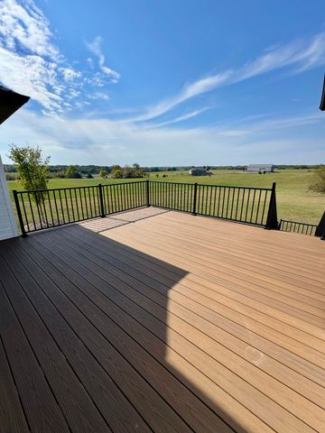 10385 N HWY VV, Columbia, MO 65202