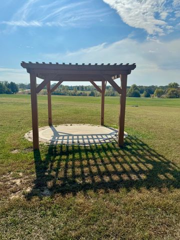 10385 N HWY VV, Columbia, MO 65202