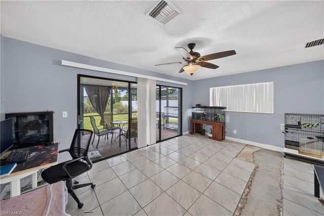 1306 SE 40th TER, Cape Coral, FL 33904