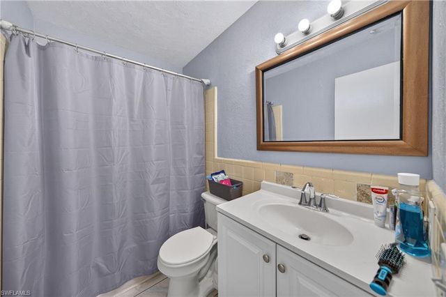 1306 SE 40th TER, Cape Coral, FL 33904