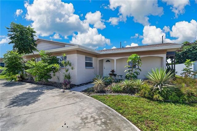 1306 SE 40th TER, Cape Coral, FL 33904