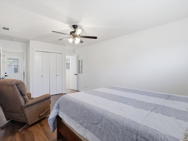 1310 E Lovers Lane, Arlington, TX 76010