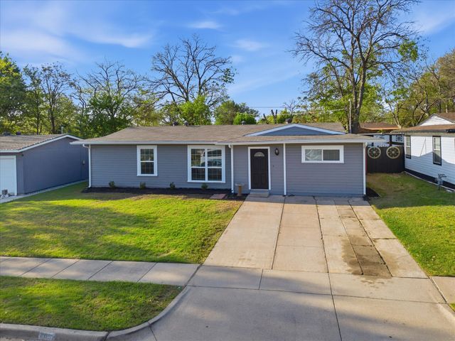 1310 E Lovers Lane, Arlington, TX 76010