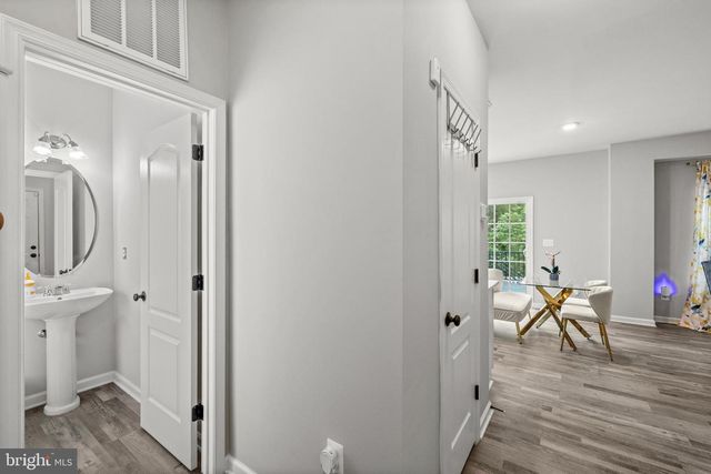 9304 CEDAR FOREST DR, Fredericksburg, VA 22408