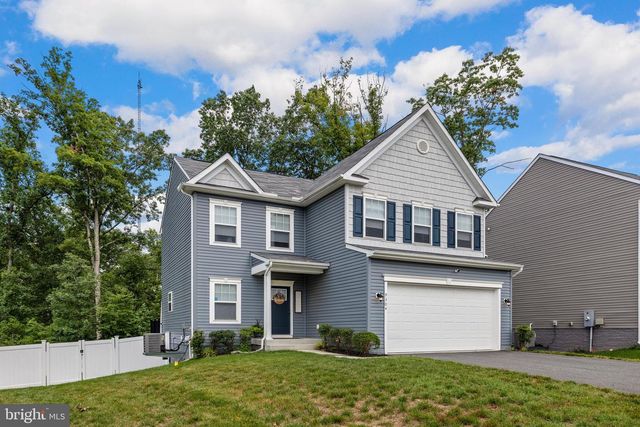 9304 CEDAR FOREST DR, Fredericksburg, VA 22408