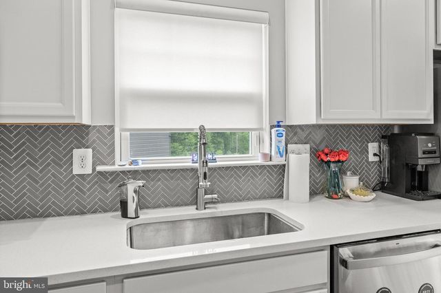 9304 CEDAR FOREST DR, Fredericksburg, VA 22408