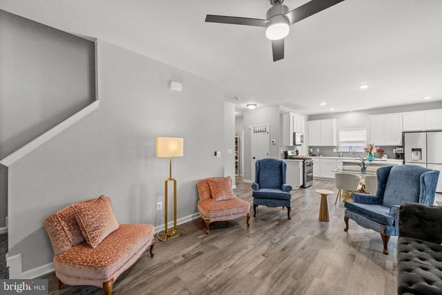 9304 CEDAR FOREST DR, Fredericksburg, VA 22408