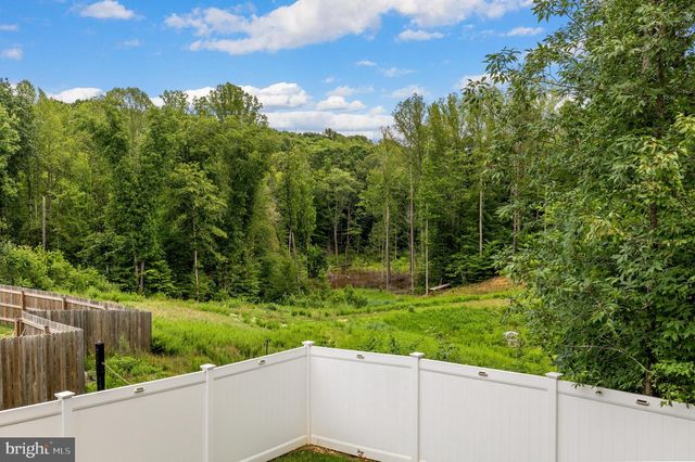 9304 CEDAR FOREST DR, Fredericksburg, VA 22408
