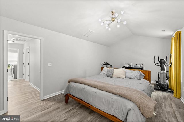 9304 CEDAR FOREST DR, Fredericksburg, VA 22408