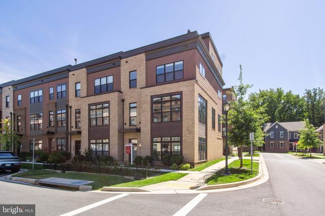 3900 CRANES BILL CT, Rockville, MD 20852