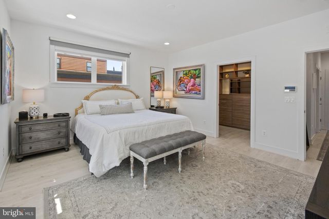3900 CRANES BILL CT, Rockville, MD 20852