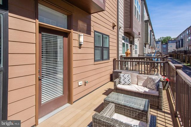 3900 CRANES BILL CT, Rockville, MD 20852