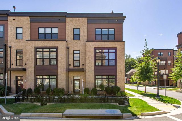 3900 CRANES BILL CT, Rockville, MD 20852
