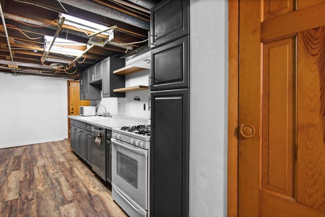 6N192 Weber Drive, St. Charles, IL 60174
