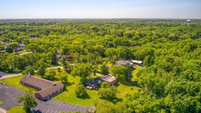 6N192 Weber Drive, St. Charles, IL 60174