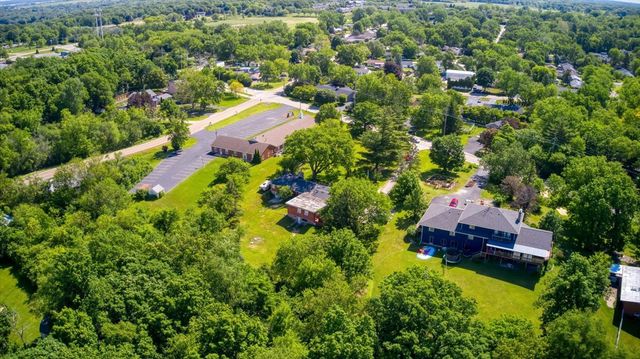 6N192 Weber Drive, St. Charles, IL 60174