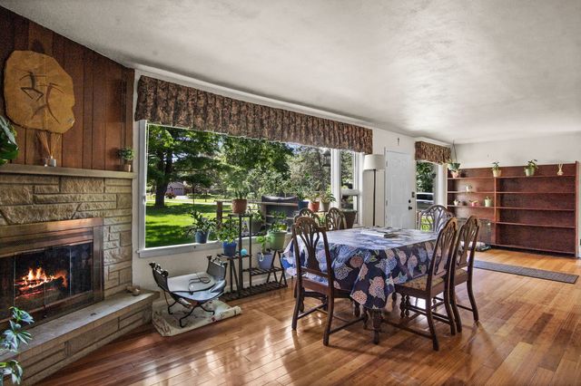 6N192 Weber Drive, St. Charles, IL 60174