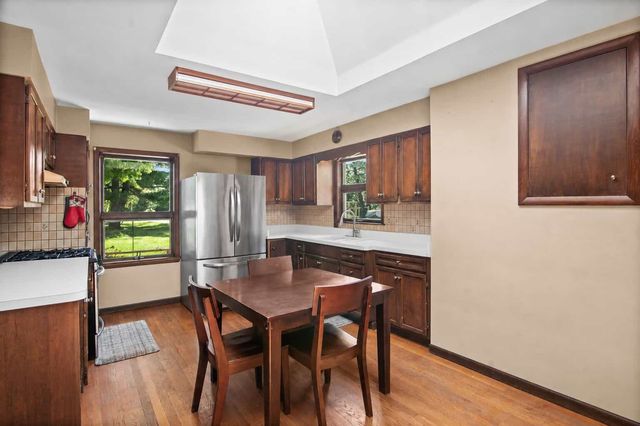 6N192 Weber Drive, St. Charles, IL 60174