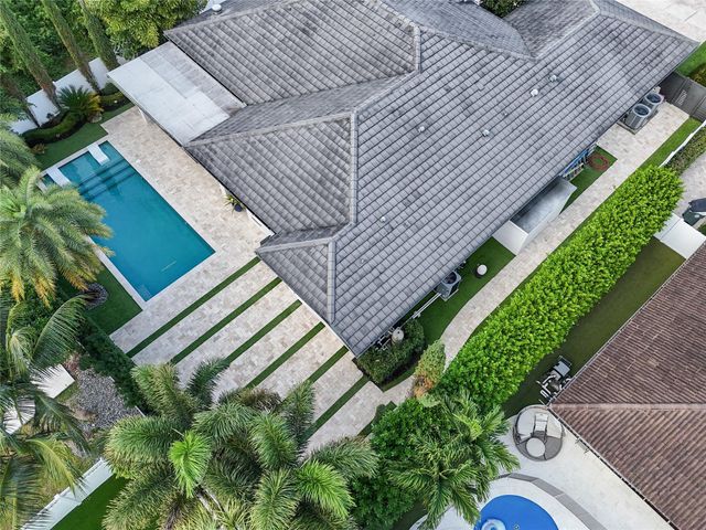 740 SW 18th St, Boca Raton, FL 33486