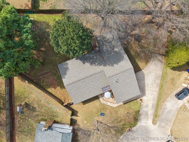 1713 W Van Buren Court, Broken Arrow, OK 74011