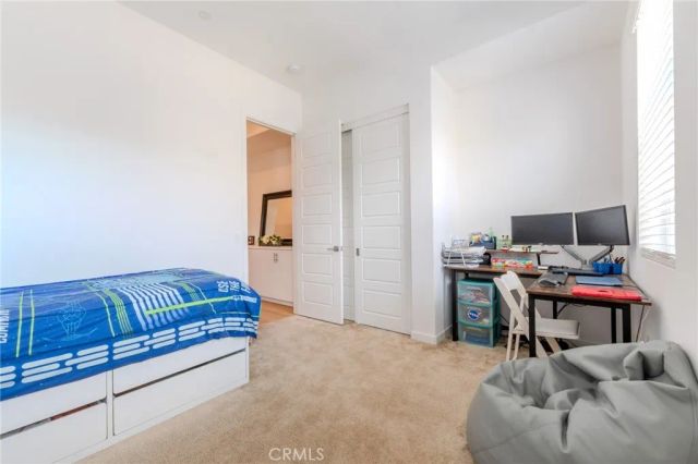 27504 Illumination Court, Valencia, CA 91381