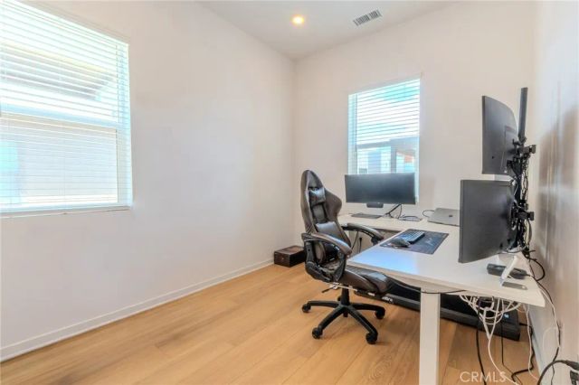 27504 Illumination Court, Valencia, CA 91381