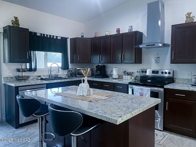 1355 Alma Court, Rio Rico, AZ 85648