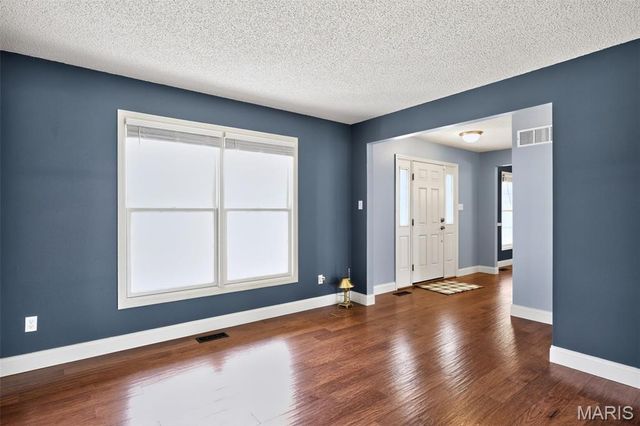 65 Shellbark Court, O'fallon, MO 63368
