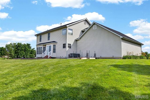 65 Shellbark Court, O'fallon, MO 63368