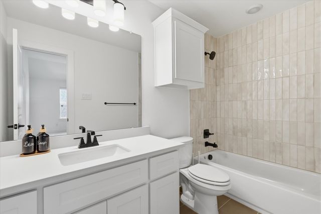 2276 Valencia Drive, Little Elm, TX 75068