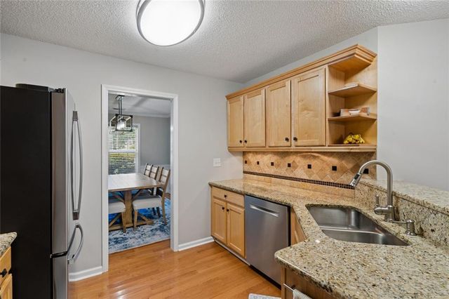954 Wandering Vine Drive SE, Mableton, GA 30126