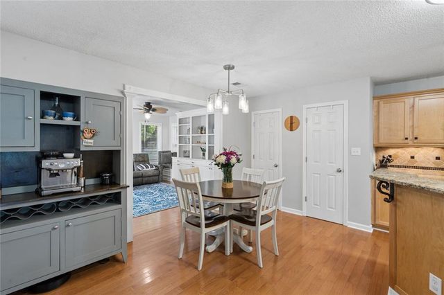 954 Wandering Vine Drive SE, Mableton, GA 30126