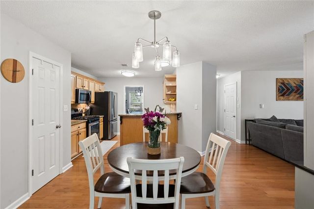 954 Wandering Vine Drive SE, Mableton, GA 30126