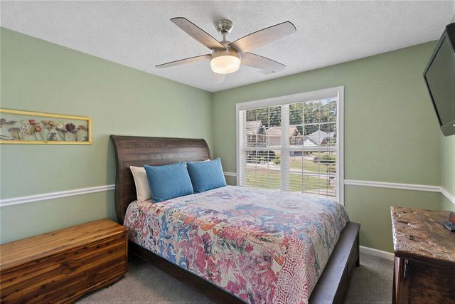 954 Wandering Vine Drive SE, Mableton, GA 30126