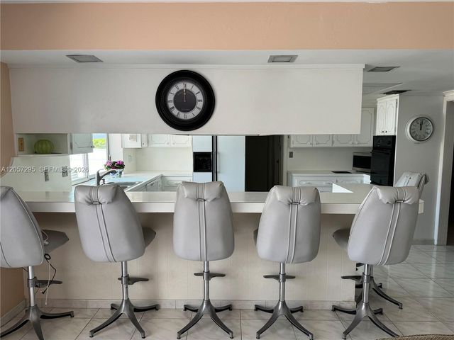 3440 NE 170th St, North Miami Beach, FL 33160