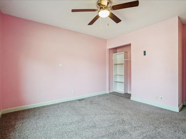 56 Julia Anne Drive NW, Cedar Rapids, IA 52405