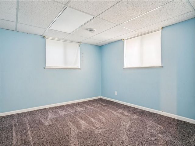 56 Julia Anne Drive NW, Cedar Rapids, IA 52405