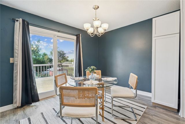 56 Julia Anne Drive NW, Cedar Rapids, IA 52405