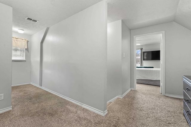 215 Spring Vlley Rd, Henderson, TX 75652