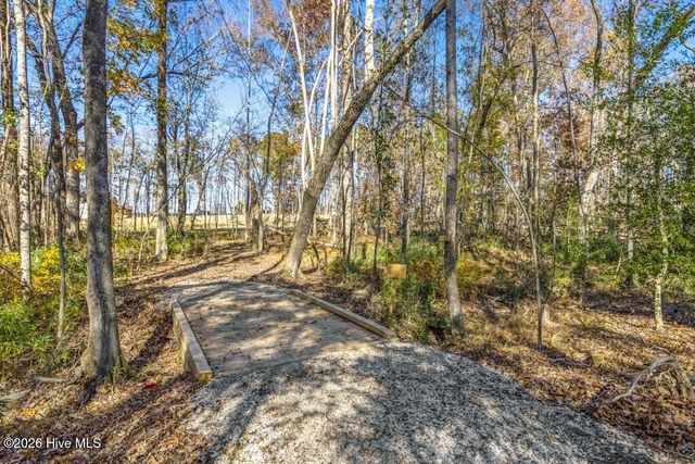 80 Paddocks Court, Zebulon, NC 27597