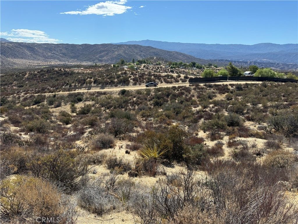 5 Witten Dr, Aguanga, CA 92536 — photo 2