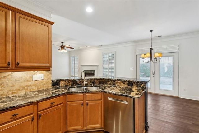 3737 Clear Lake Way, Acworth, GA 30101