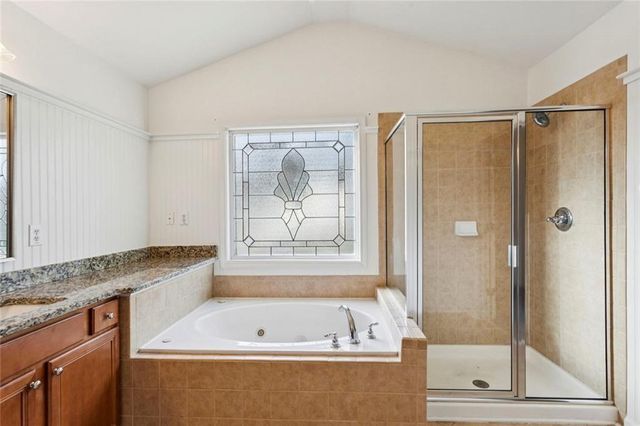 3737 Clear Lake Way, Acworth, GA 30101