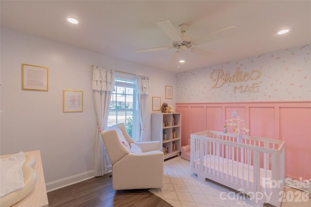 6729 Rollingwood Drive, Clemmons, NC 27012