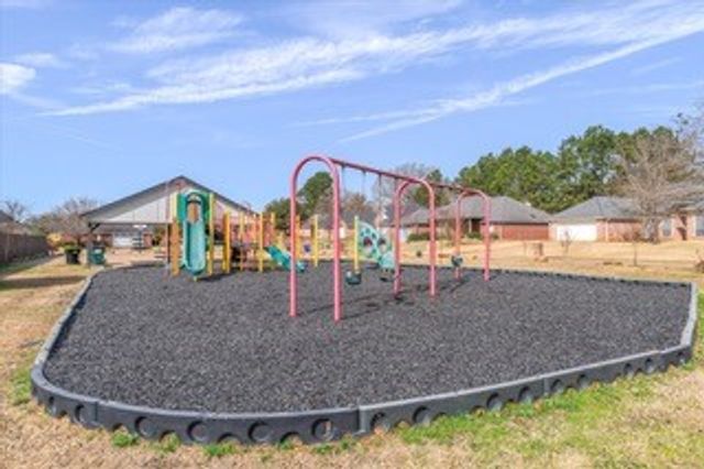 2148 Rana Park, Flint, TX 75762