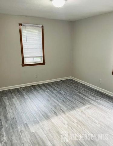 36 Mundy Avenue, Spotswood, NJ 08884