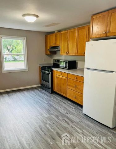 36 Mundy Avenue, Spotswood, NJ 08884