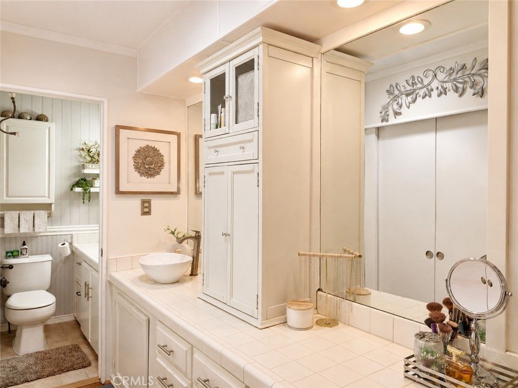 Image 7 of property listing at 16444 Bolsa Chica 44, Huntington Beach, CA 92649